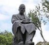 AgahMedia.Com_Sitesinin_Resim_Albomundan_Mirze_Elekber_Sabirin_heykeli